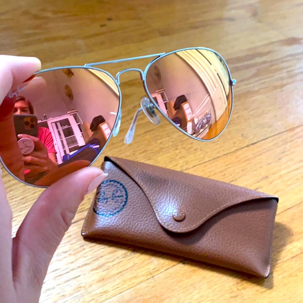 Ray Ban Pink Mirrored Aviators